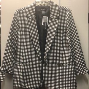 NWT. Black/white gingham, 3/4 sleeve, XL blazer.